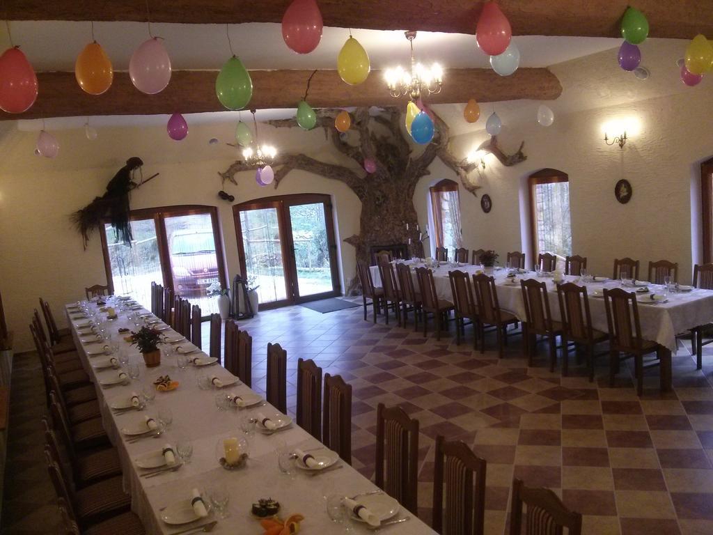 Zbojna Debra Bed & Breakfast Golejów Dış mekan fotoğraf