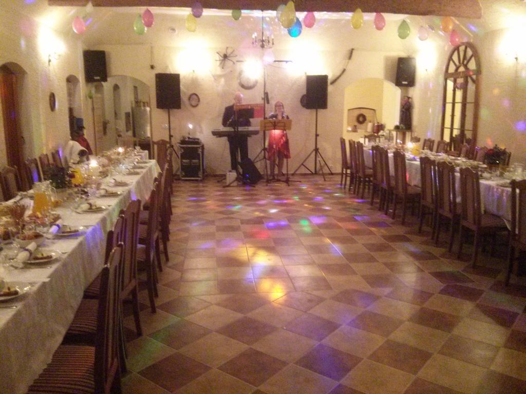 Zbojna Debra Bed & Breakfast Golejów Dış mekan fotoğraf
