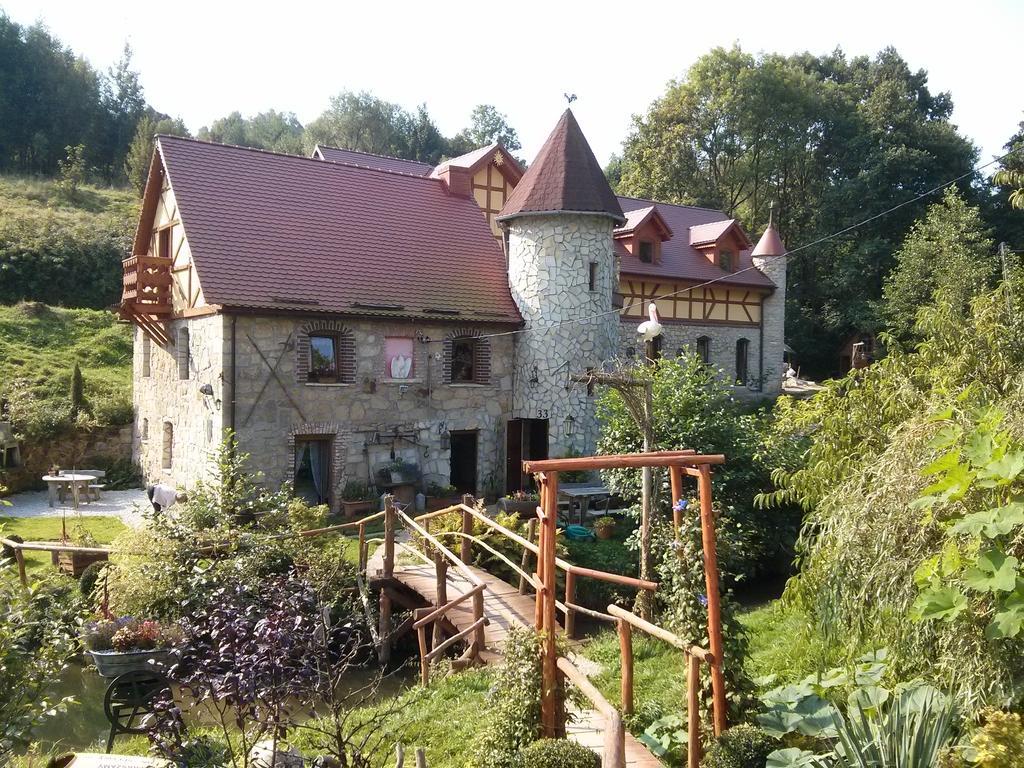Zbojna Debra Bed & Breakfast Golejów Oda fotoğraf