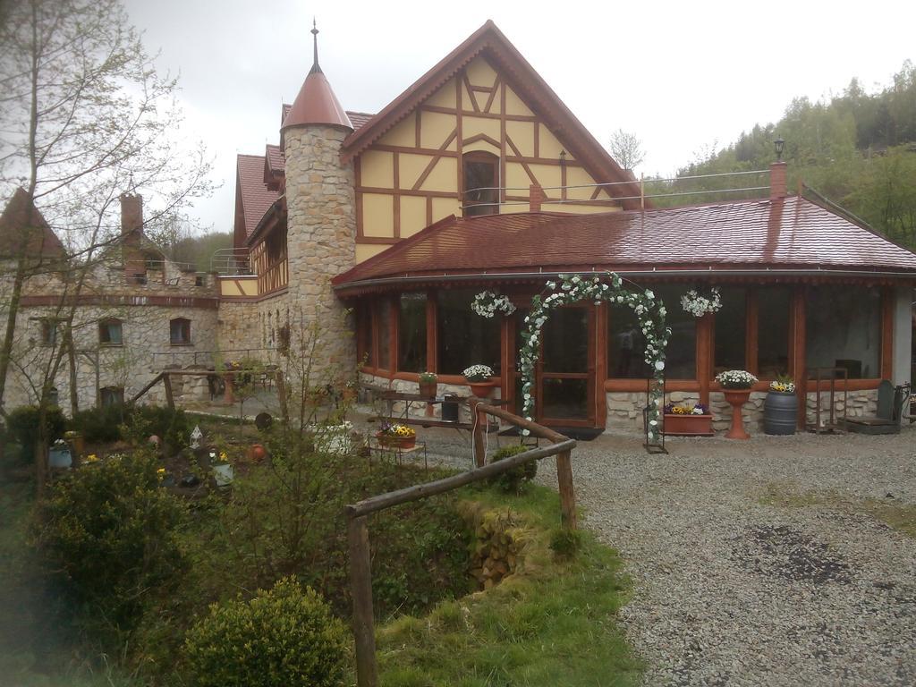 Zbojna Debra Bed & Breakfast Golejów Dış mekan fotoğraf